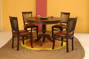 Round table dining set