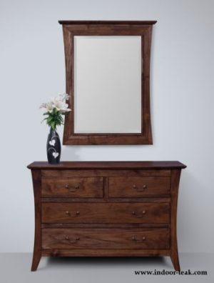 Camuri dresser